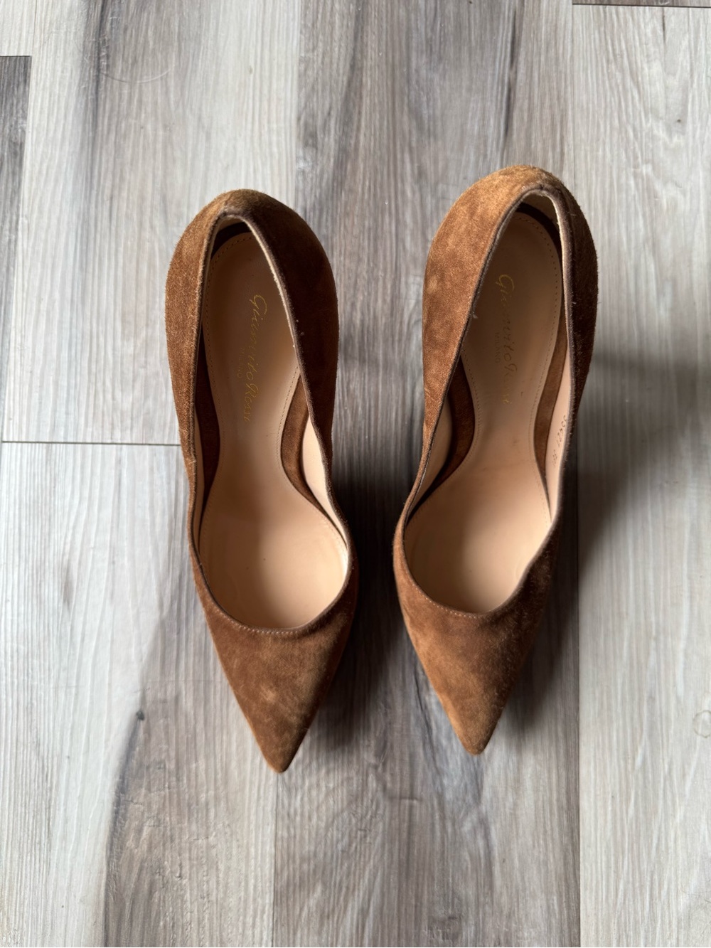 Gianvito Rossi Brown Suede Pointed-Toe Pumps